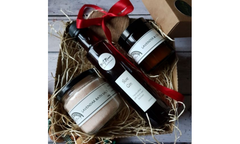 Luxury Gift Box, Sloe Gin, Bath Salts and Hand Poured Candle